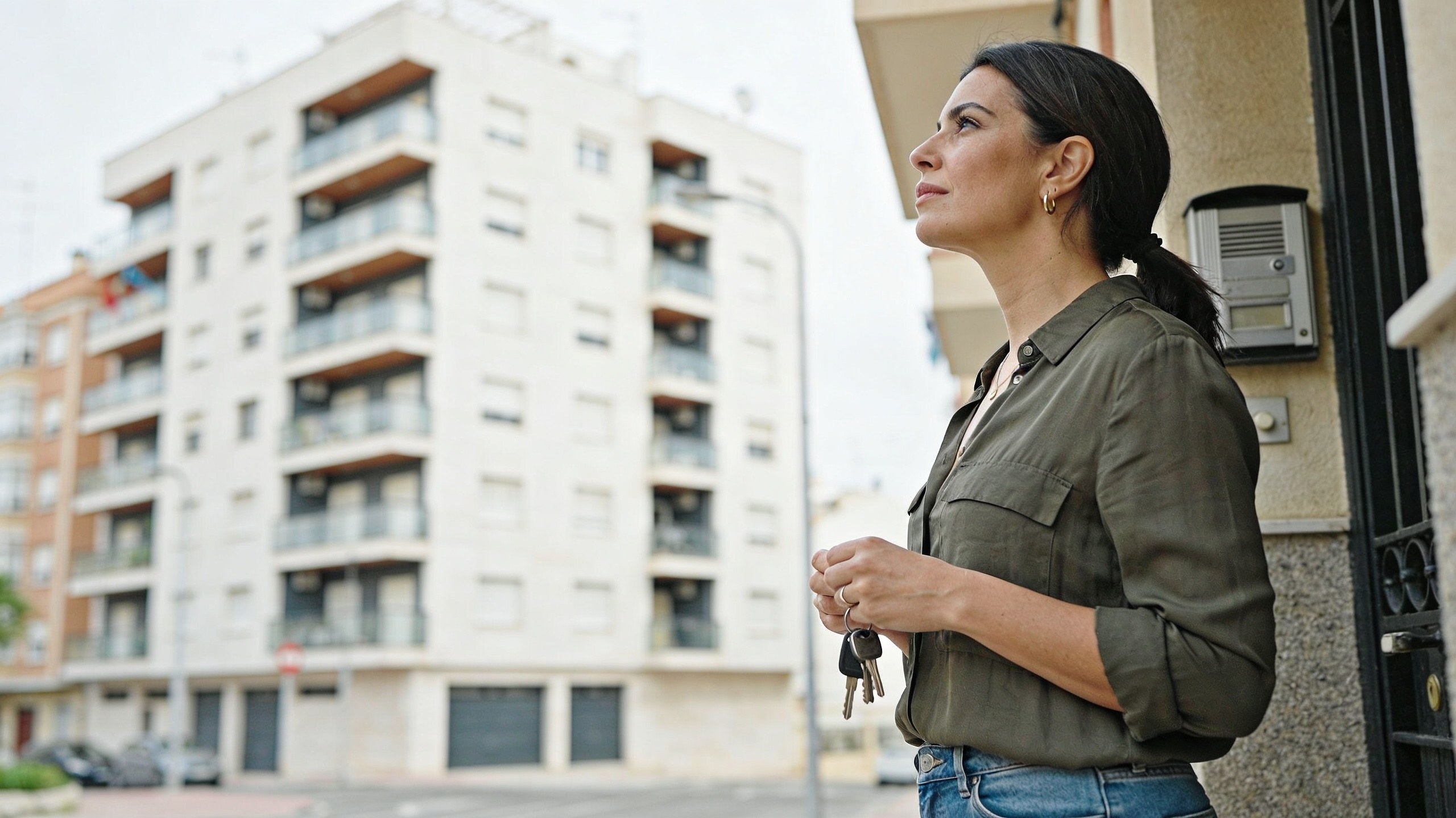 Las autoridades debaten nuevas normas para viviendas con apoyo estatal y control de precios Español.News