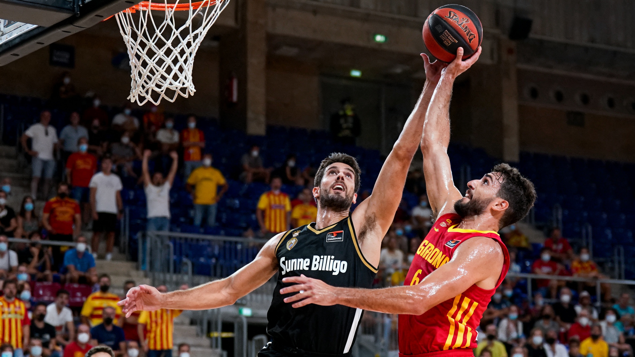 El último partido en casa en Miribilla decidirá el destino del equipo en los playoffs Español.News