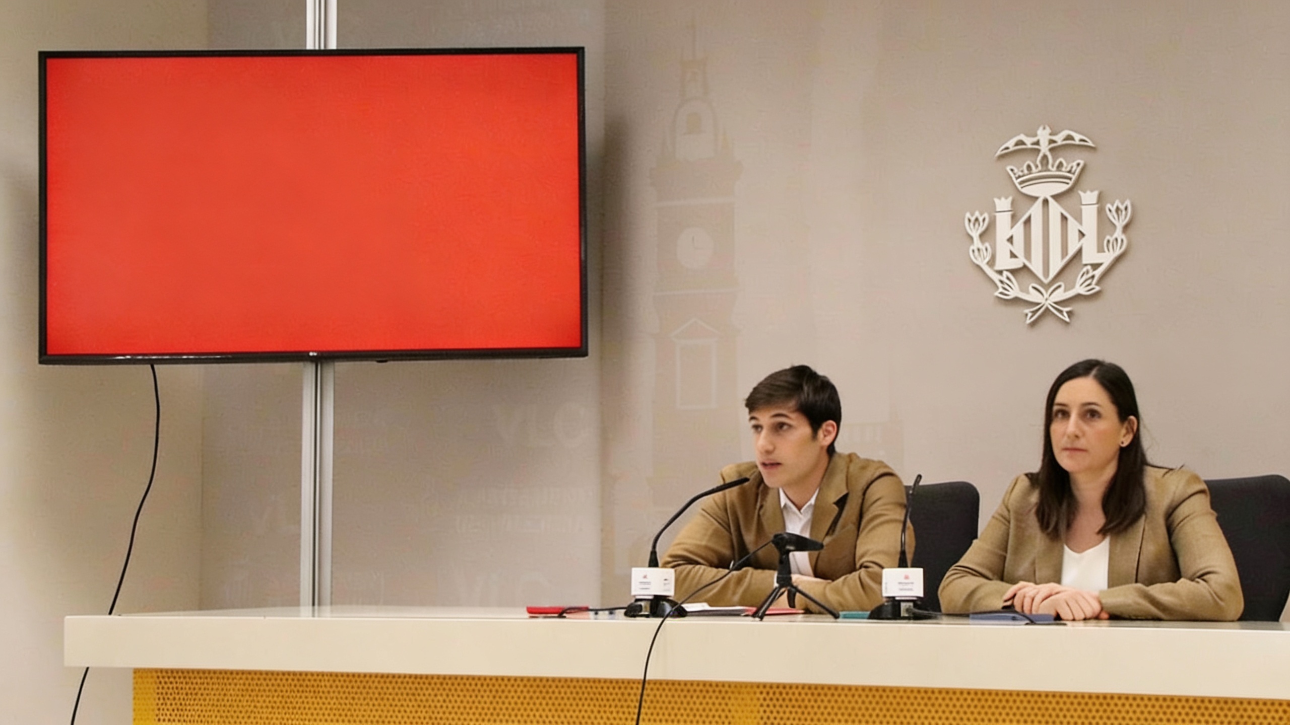 Mientras la gente espera vivienda, ya la han adjudicado: escándalo en Valencia Español.News