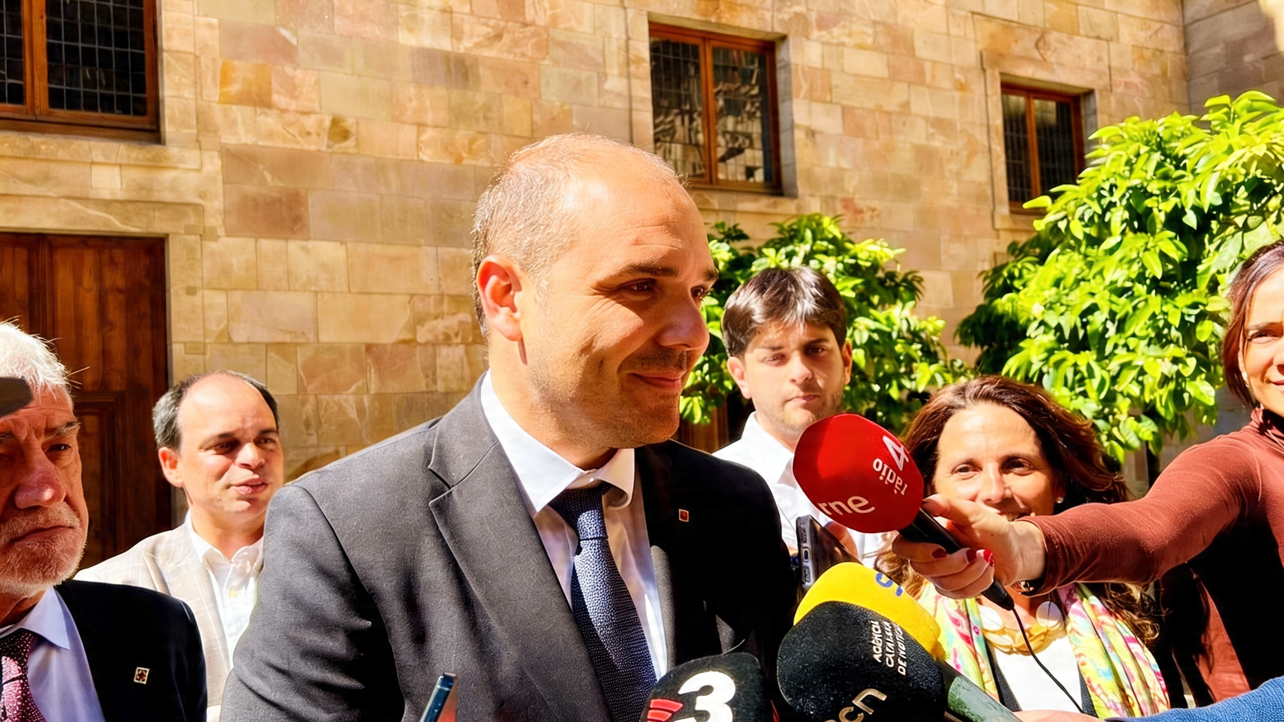 Debate en Barcelona sobre los cambios en las bajas médicas Español.News