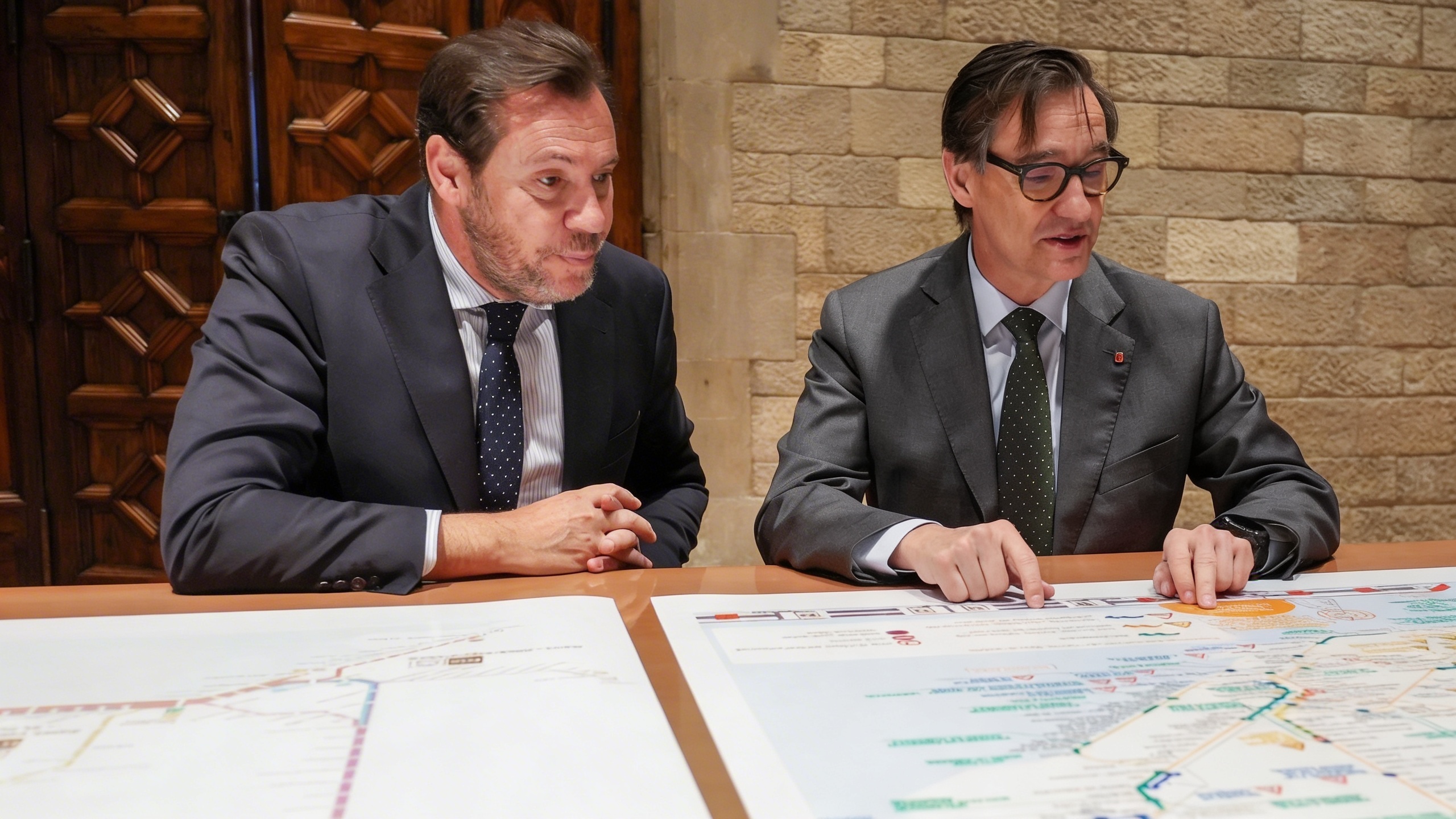 El ministro de Transportes e Illa definen el futuro de Rodalies en Cataluña Español.News