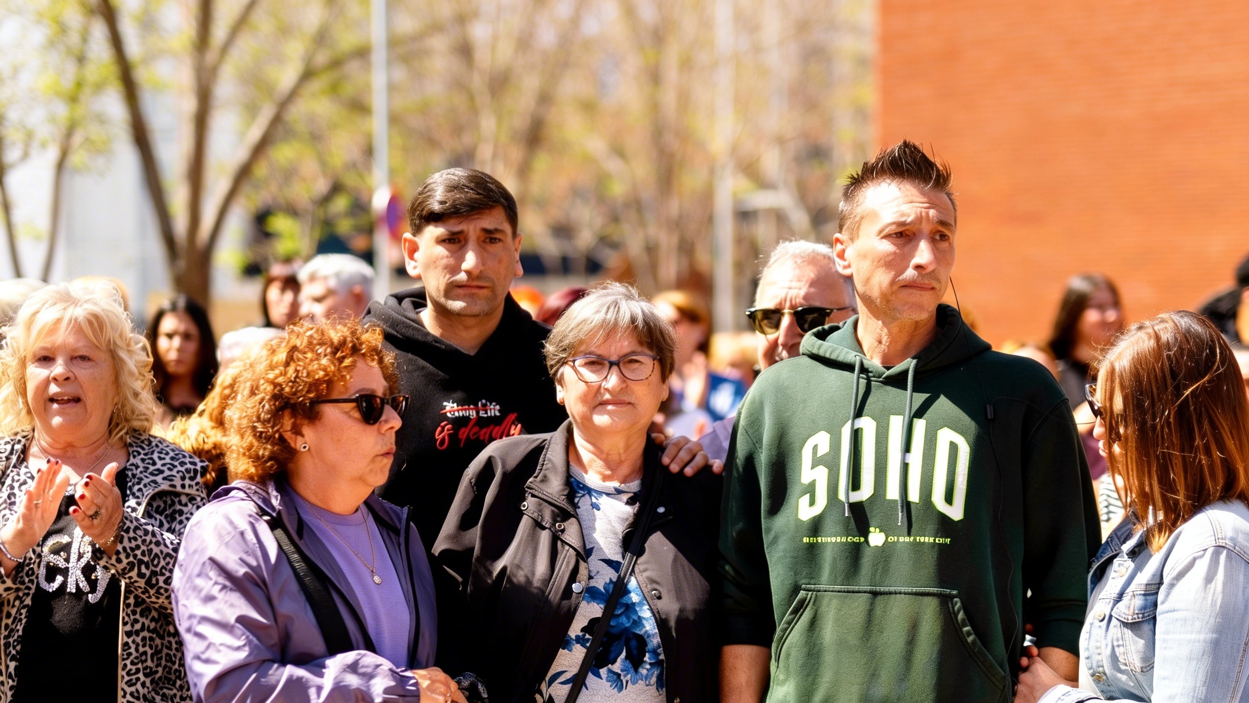 Vecinos de Barcelona piden la liberación de una persona con discapacidad Español.News