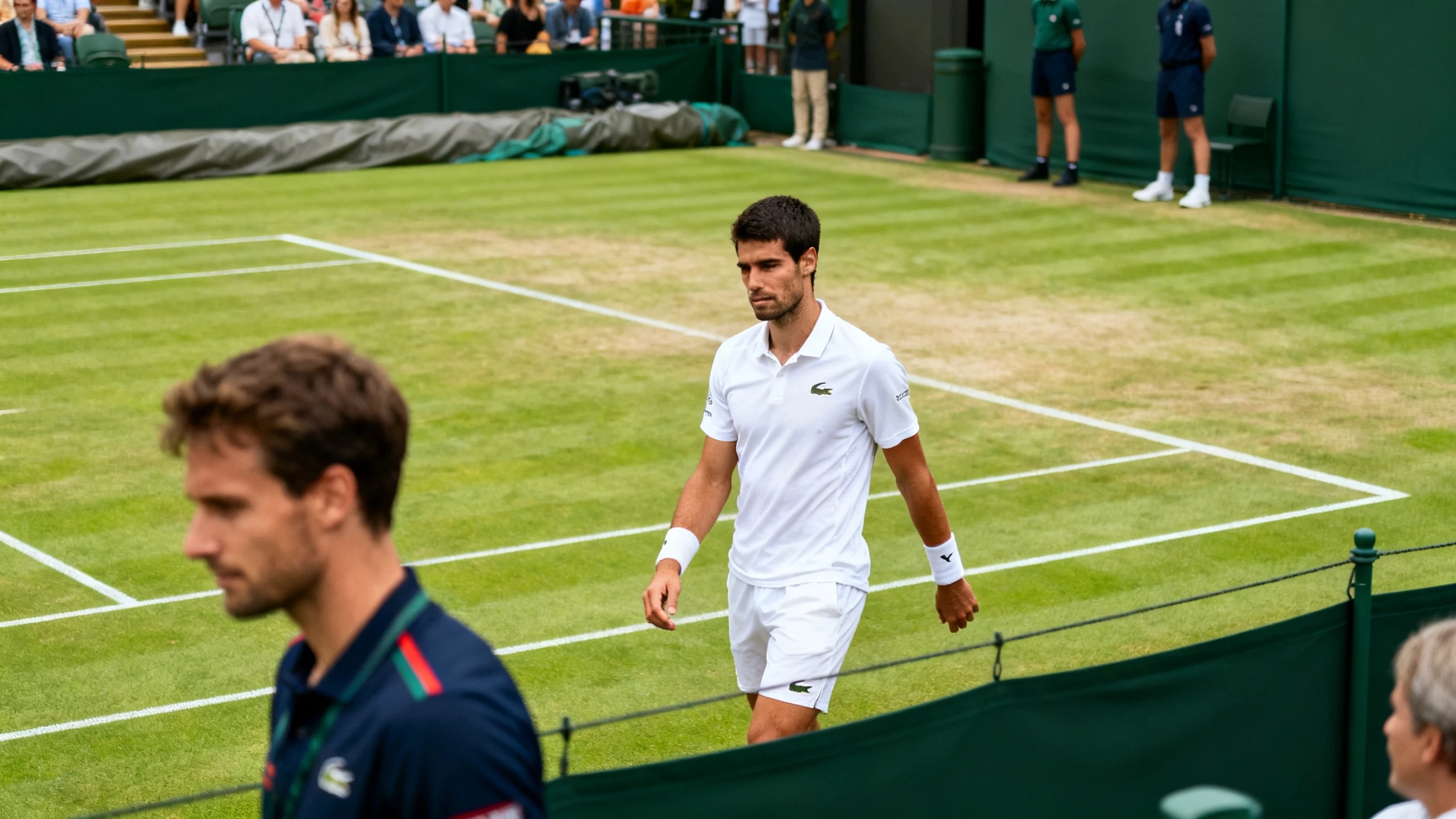Tenistas españoles pierden posiciones en el torneo de Alemania tras el revés de Bautista Español.News