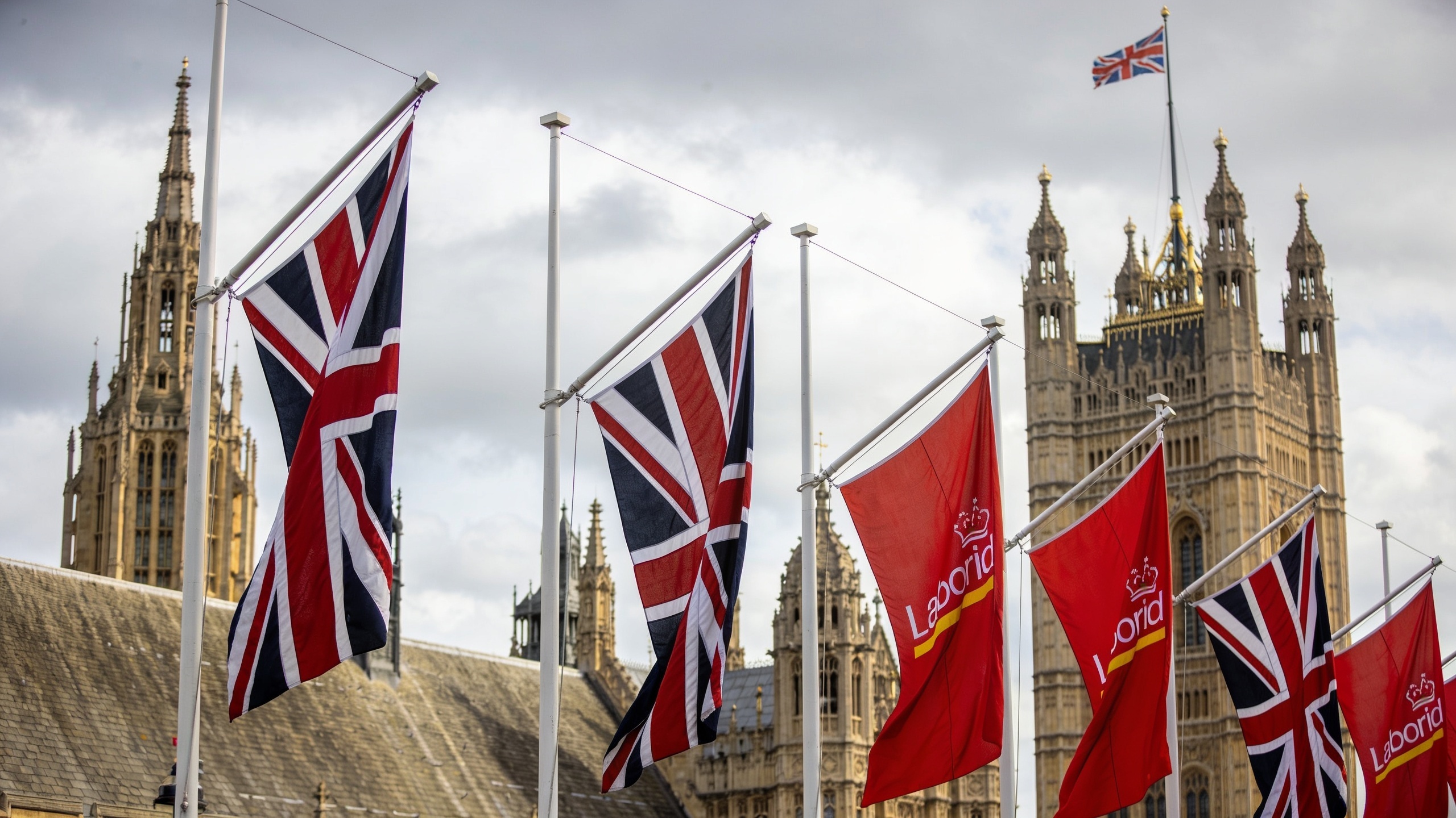 El Partido Laborista acelera el relevo tras la dimisión de Keir Starmer Español.News